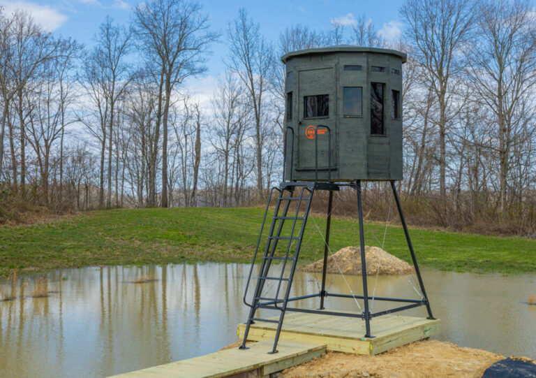 360 hunting blinds 360 outfitter model on island in pond