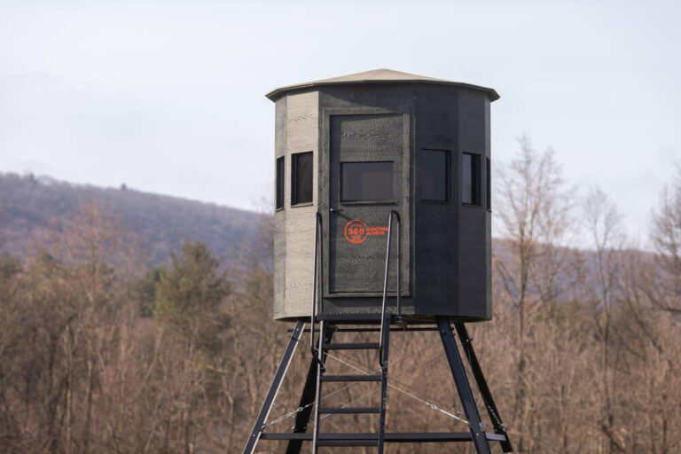 360 hunting blinds 360 outfitter model on tower