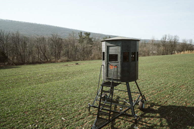 360 hunting blinds 360 outfitter model on tower